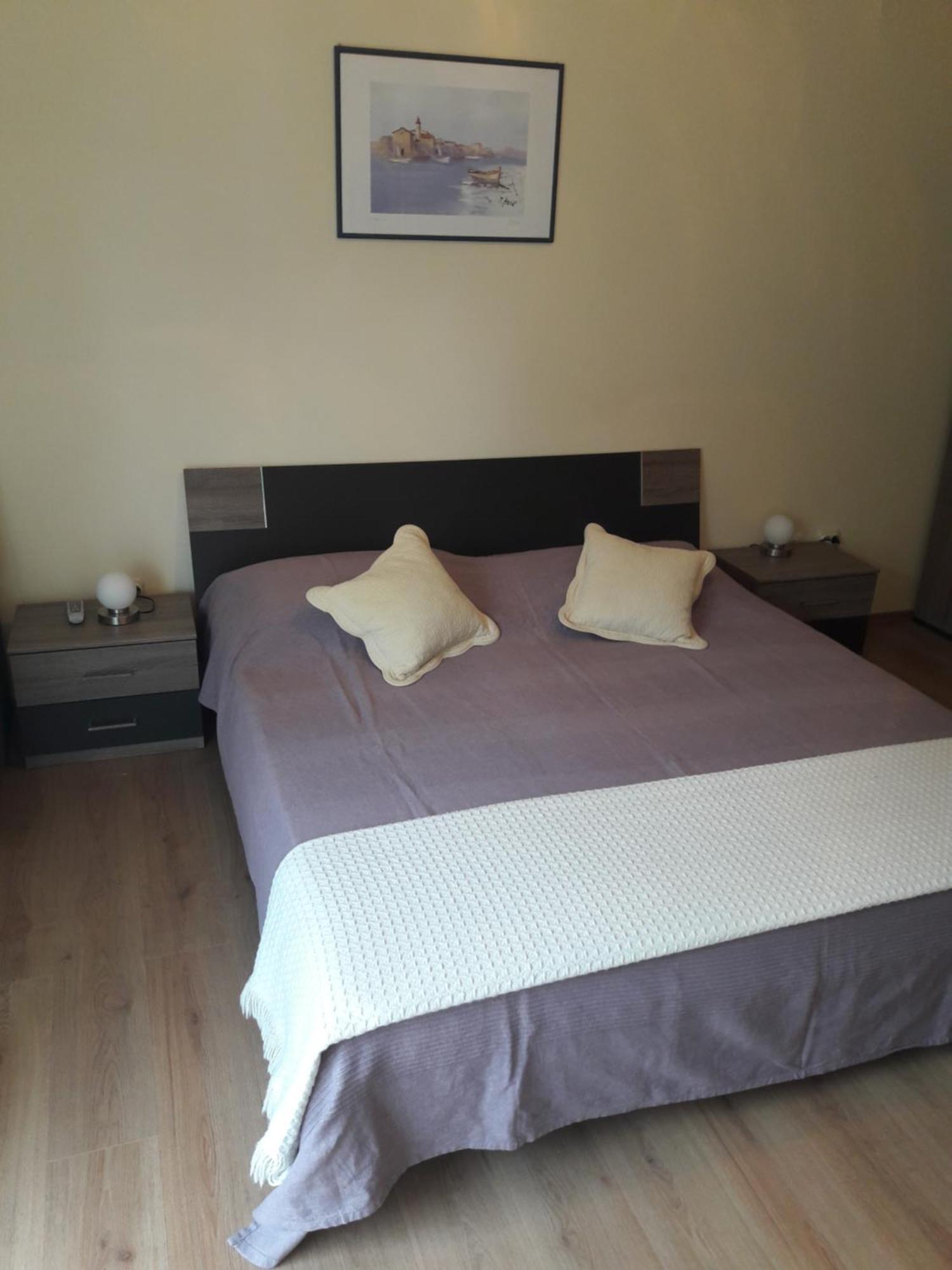 Guest House Jelsa Jelsa  Rum bild