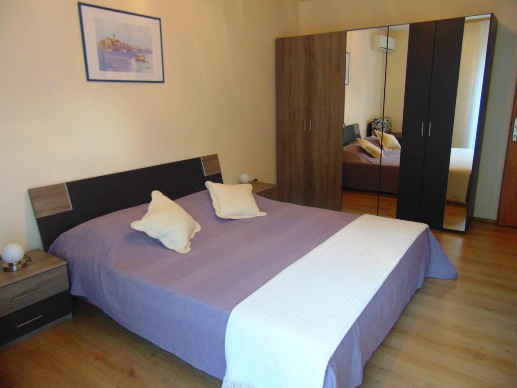 Guest House Jelsa Jelsa  Rum bild