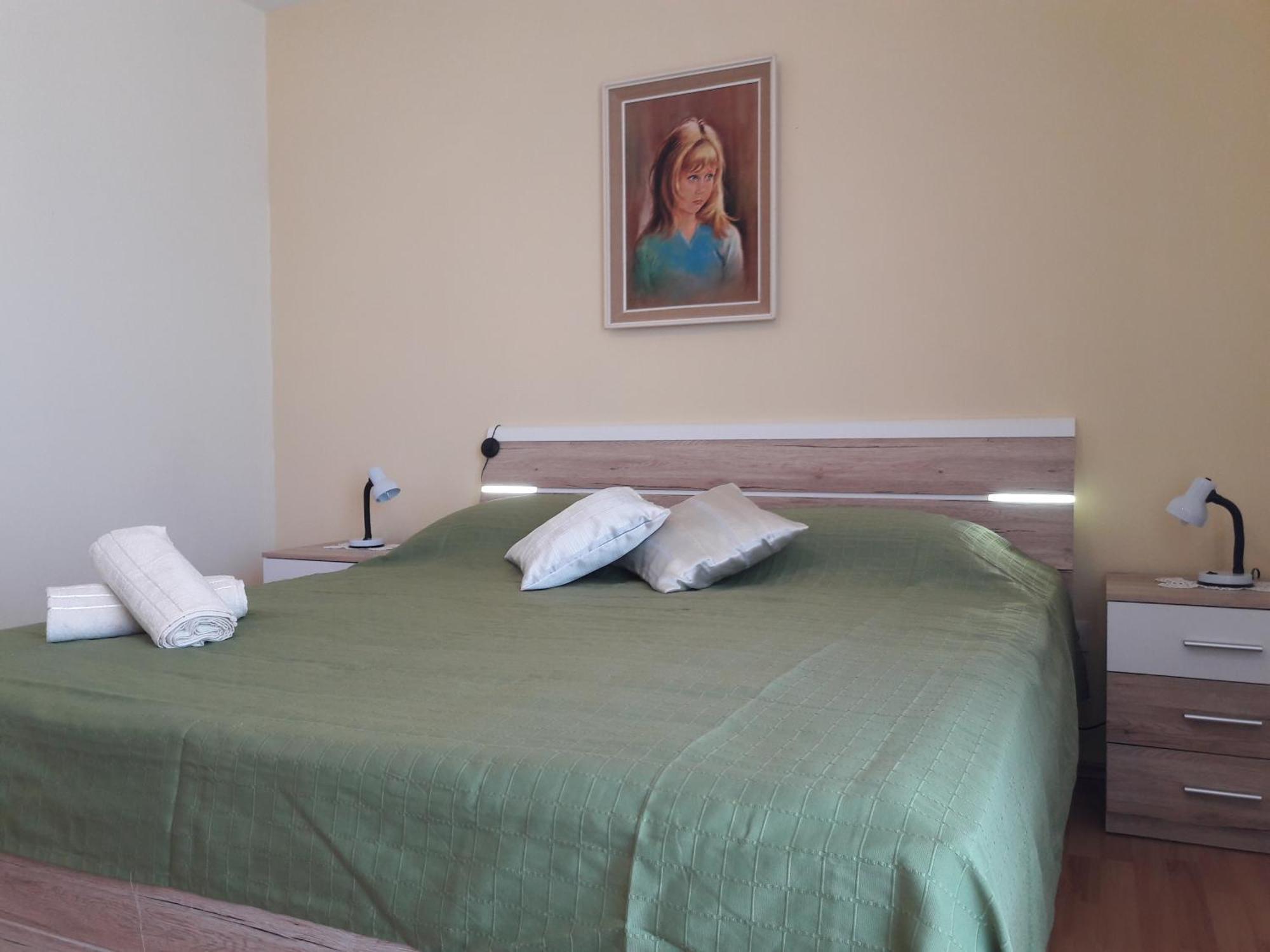 Guest House Jelsa Jelsa  Rum bild